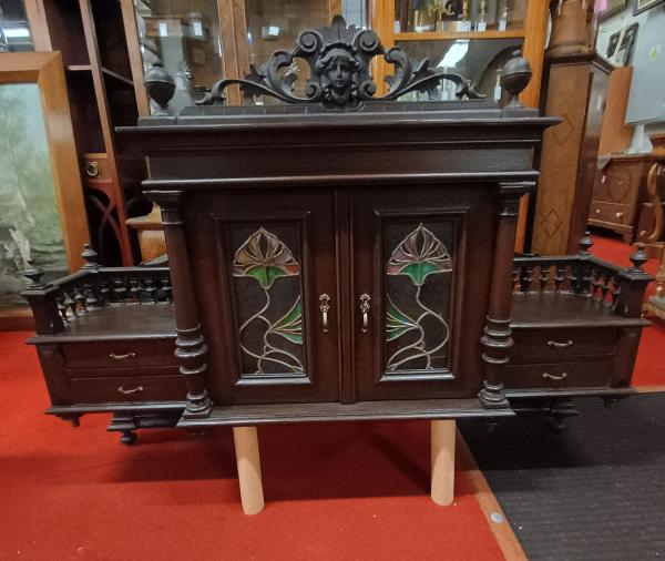 Stodola.cz - Skříňka-závěsná